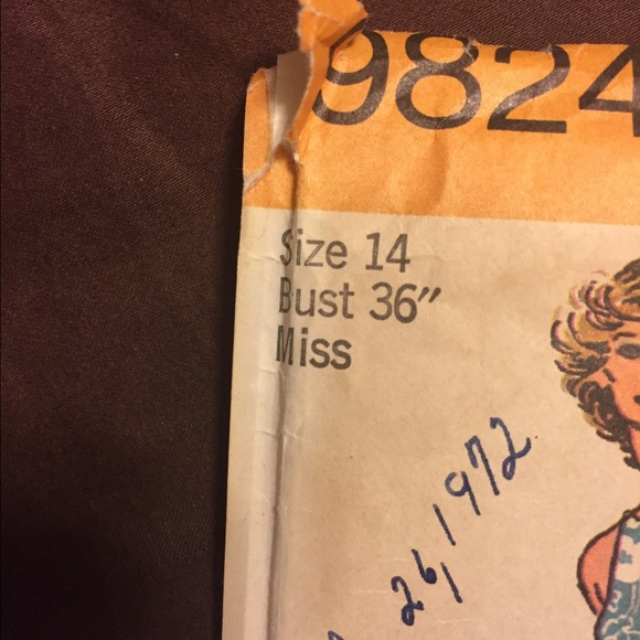 1972 Vintage‎ maxi dress pattern - Picture 2 of 2